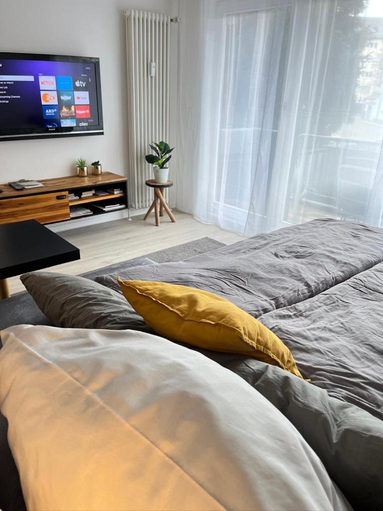 Living At Saarpartments -Adultsonly- 2 Bedrooms, Kitchen- Business & Holiday Apartments For Long- And Short Term Stay, 3 Min To Train-Station, Secure E-Bike Parking! Saarbrücken Zewnętrze zdjęcie