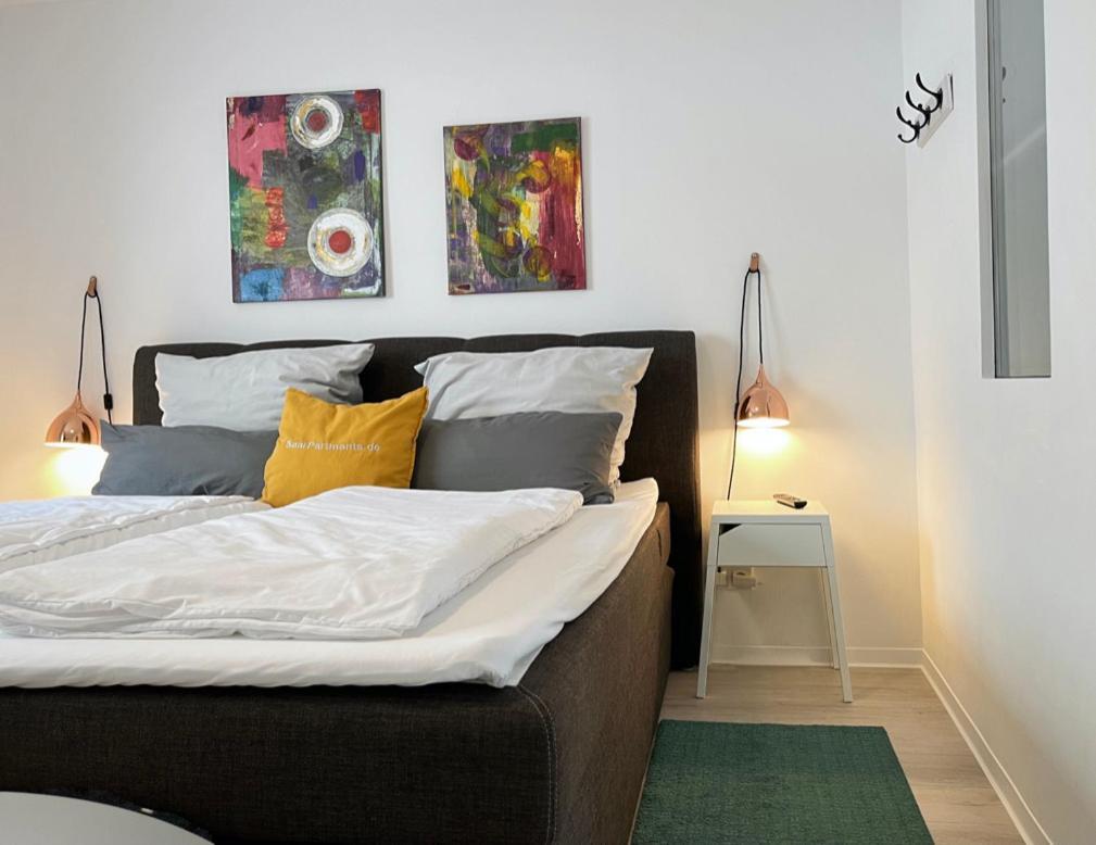 Living At Saarpartments -Adultsonly- 2 Bedrooms, Kitchen- Business & Holiday Apartments For Long- And Short Term Stay, 3 Min To Train-Station, Secure E-Bike Parking! Saarbrücken Zewnętrze zdjęcie