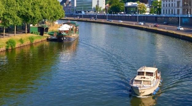 Living At Saarpartments -Adultsonly- 2 Bedrooms, Kitchen- Business & Holiday Apartments For Long- And Short Term Stay, 3 Min To Train-Station, Secure E-Bike Parking! Saarbrücken Zewnętrze zdjęcie